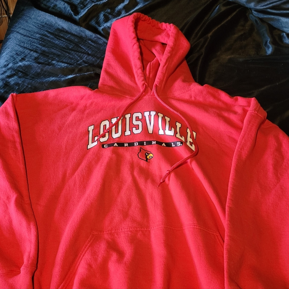 Gildan Red Louisville Cardinals Hoodie